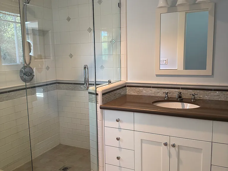 2983 Margaret Dr — Photo 16