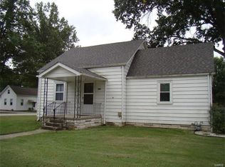 200 Sycamore St, Germantown, IL 62245