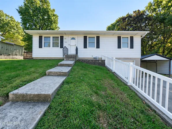 5278 Veil Of Tears Dr, Jefferson City, MO 65109