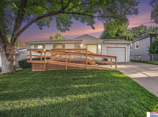 7922 Joseph St, Omaha, NE 68124