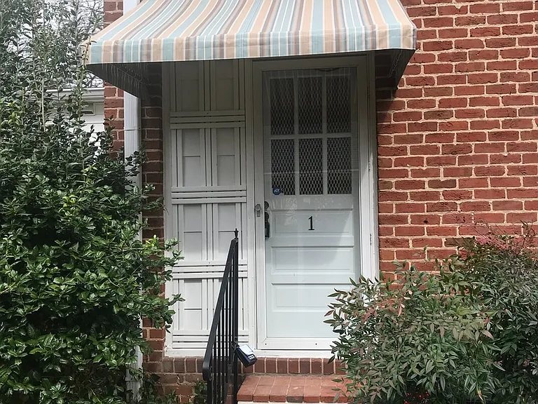 1614 W 1st St #1 — Photo 9