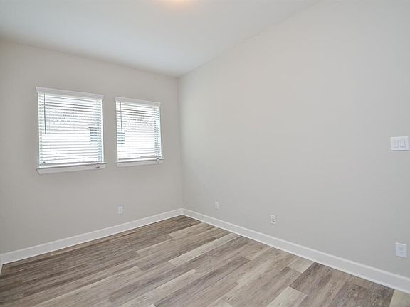 5th image of 8022 Jamesy Way