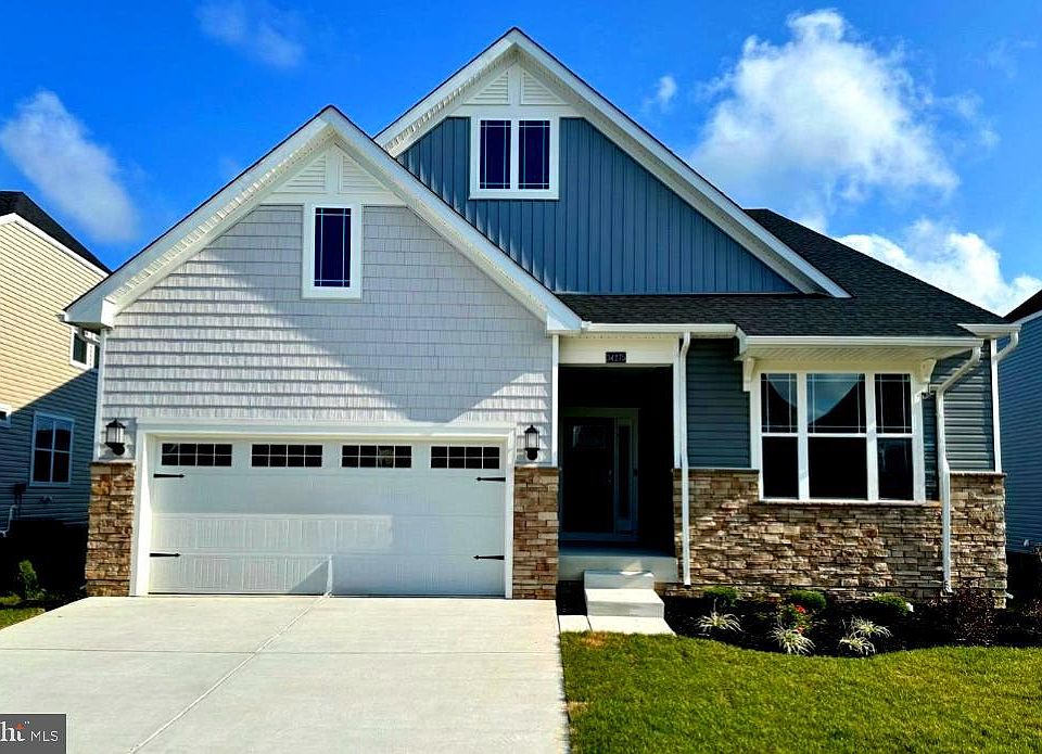 1st image of 34275 Graham Cir