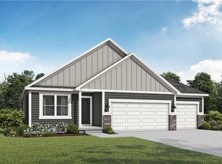 1613 SW Buckthorn St, Lees Summit, MO 64082