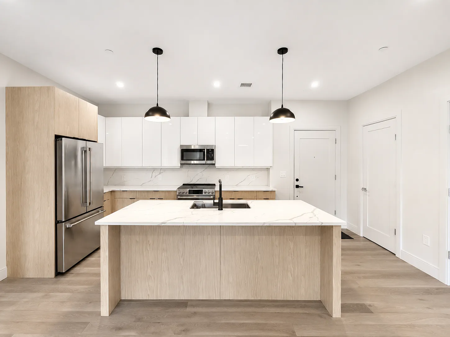 2 bed, 1288 sqft, $3,800 — Photo 3