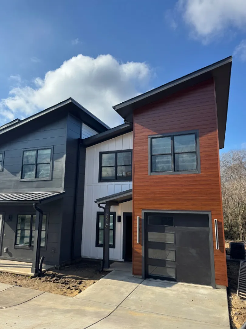 228 Kluttz Ct SW - Unit B — Photo 4