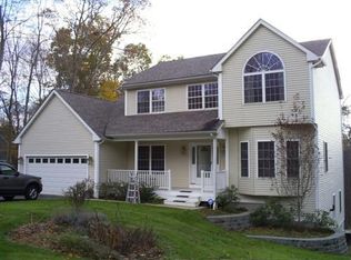 59 Deer Run Dr, Colchester, CT 06415