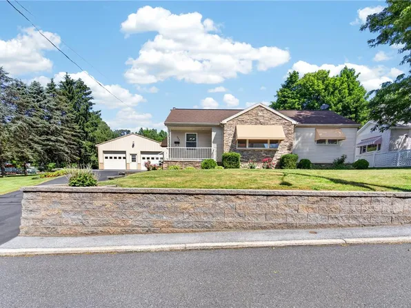 902 5th St, Port Carbon, PA 17965