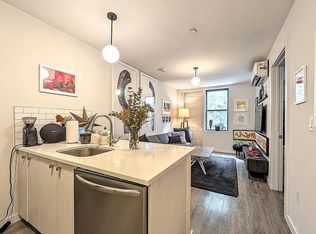 576 Washington Ave #1B, Brooklyn, NY 11238