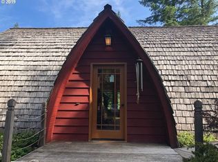 55595 SE White Cap Ln, Sandy, OR 97055