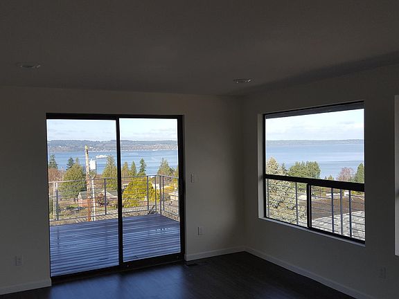 2nd image of 5015 Alki Dr