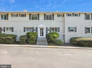 5338 Pooks Hill Rd #303, Bethesda, MD 20814