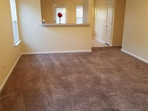 3rd image of 454 Silky Leaf Dr
