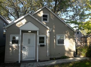 10916 S Hoxie Ave, Chicago, IL 60617