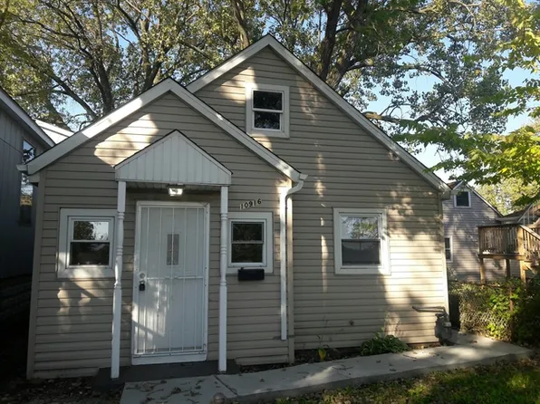 10916 S Hoxie Ave, Chicago, IL 60617