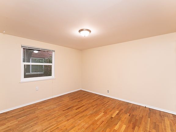 5th image of 702 N 41st St