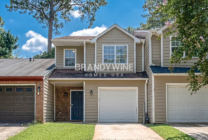 3 bed, 2.5 bath, 1560 sqft, $1,825 — Photo 2