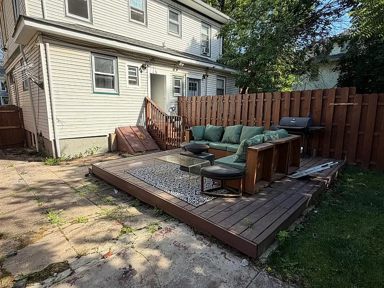 1056 Hunterdon St #1056 — Photo 5