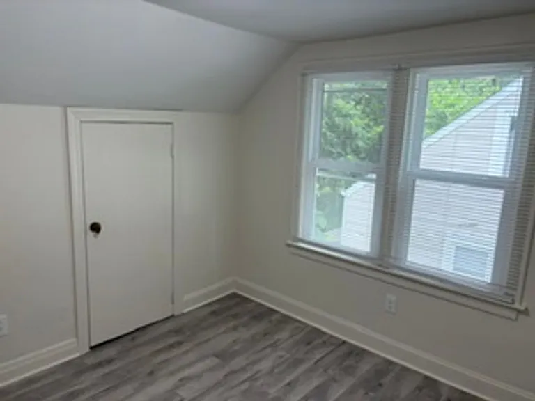 300 Northwestern Pkwy — Photo 21