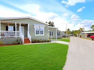 114 Leopard Ln, North Fort Myers, FL 33917