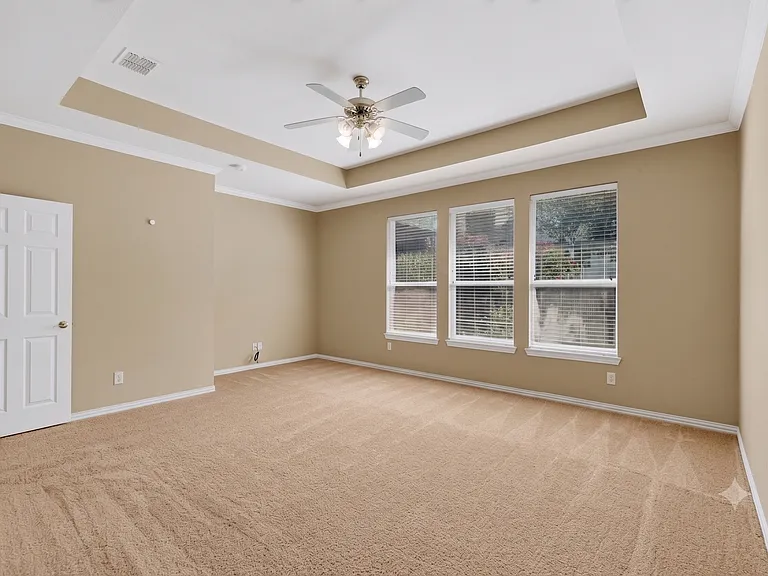 1812 Meadow Ridge Dr — Photo 41