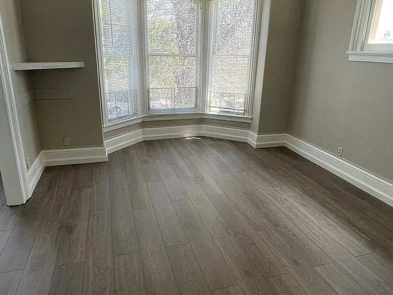 197 N 5th St #2 — Photo 8