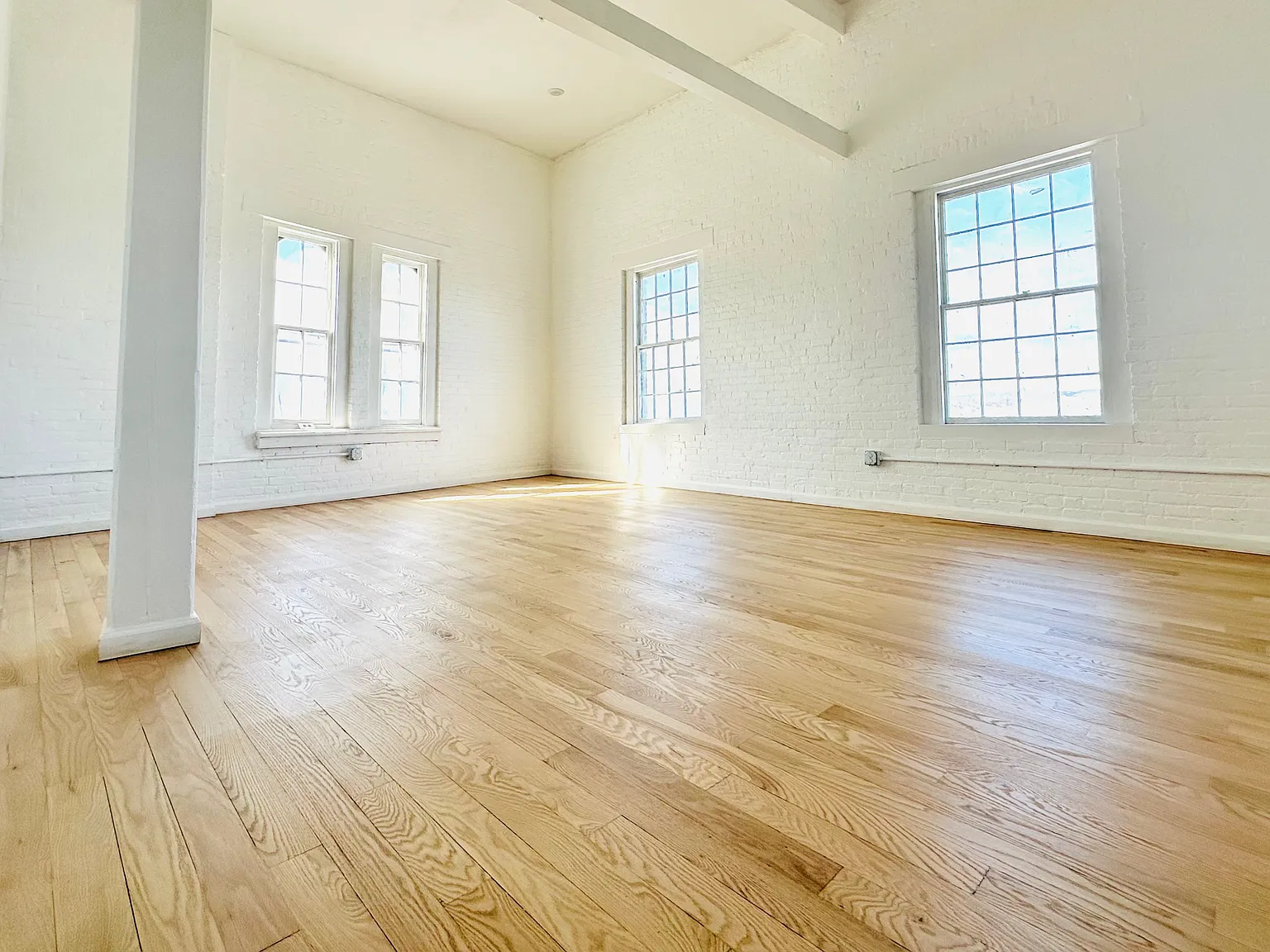 Studio, 1346 sqft, $1,850 — Photo 2