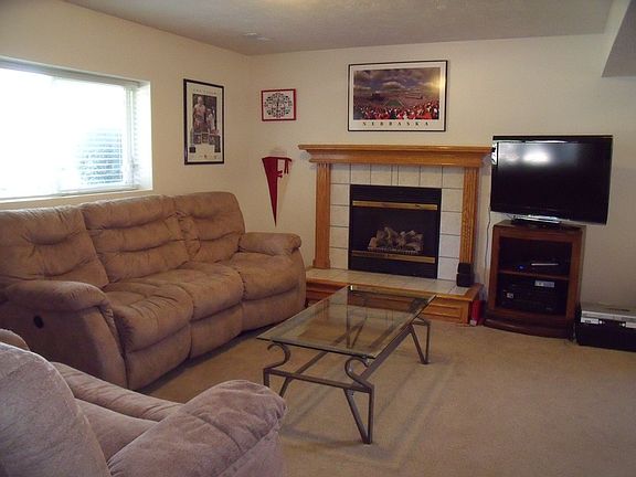 5th image of 13009 S 24th St