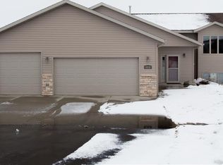 9218 Paige Dr, Bismarck, ND 58503