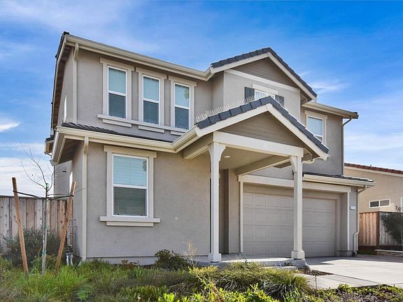 3rd image of 2160 Fuchsia Dr