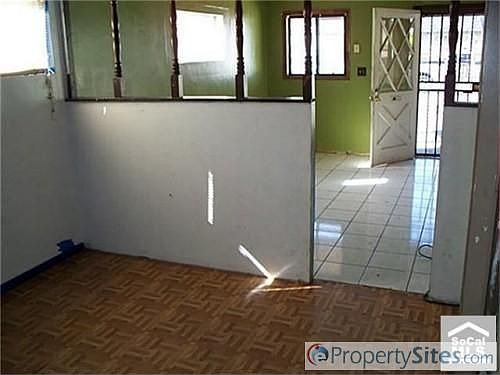 4th image of 11908 Hermosura St