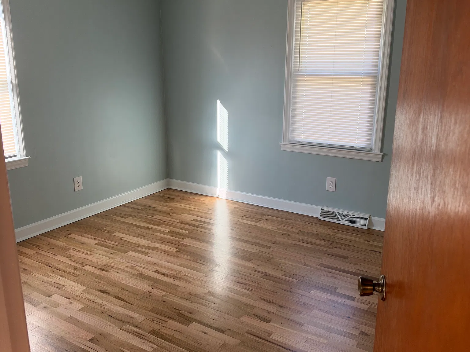 3 bed, 1387 sqft, $1,650 — Photo 3
