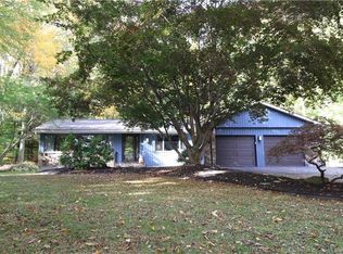 121 Beech Mountain Rd, Mansfield, CT 06250