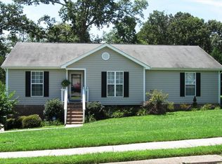 900 Brookrun Dr, Hixson, TN 37343