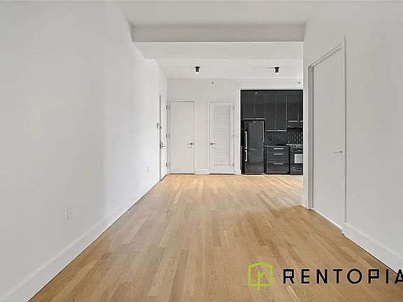 5th image of 448 Union Ave #510