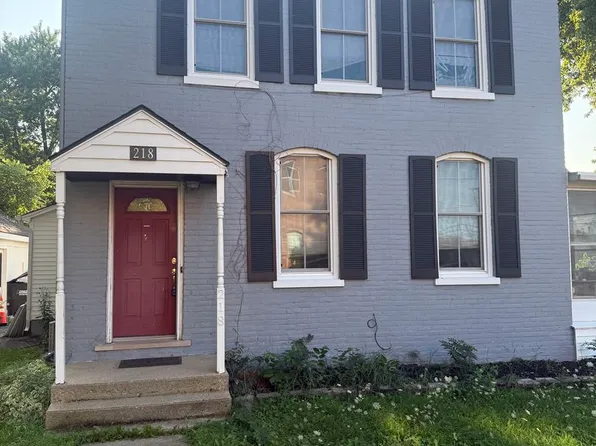 218 Park St, Hampshire, IL 60140