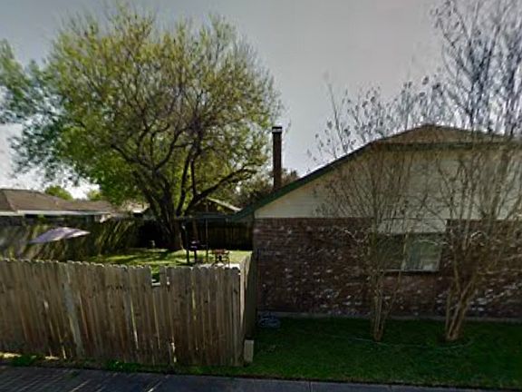 3rd image of 1154 Maple Creek Dr
