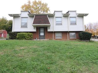 2203 Inge Cir, Salem, VA 24153