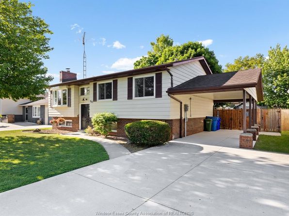 263 Pearson Dr, Essex, ON N0R 1G0