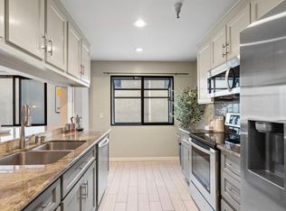 836 Maple Ave, Burlingame, CA 94010