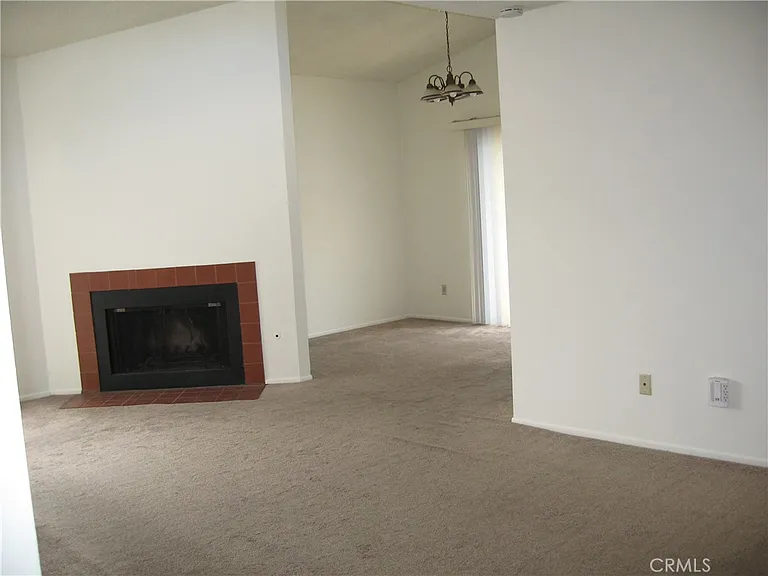 1110 Cleghorn Dr #G — Photo 5