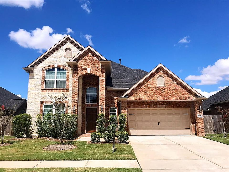 1st image of 24914 Acadia Park Cir