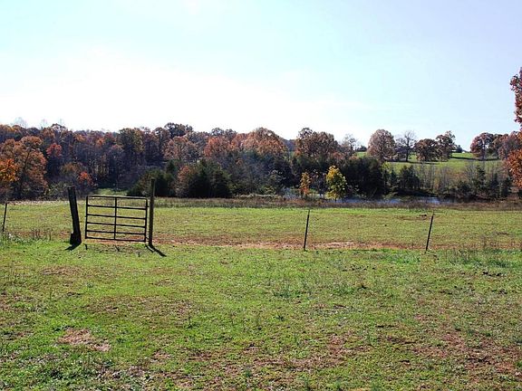 5th image of 170 Wickline Ln