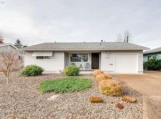 265 S Columbia Dr, Woodburn, OR 97071