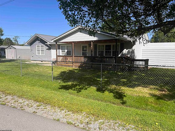 3rd image of 99 Glenmoyer Ave