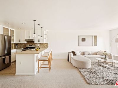 4702 Fulton Ave APT 204, Sherman Oaks, CA, 91423