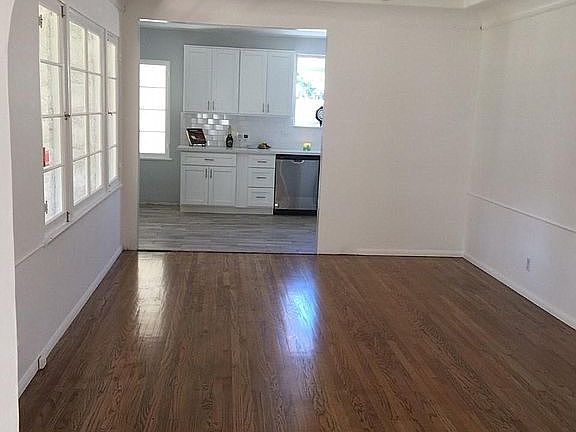 5th image of 8921 David Ave
