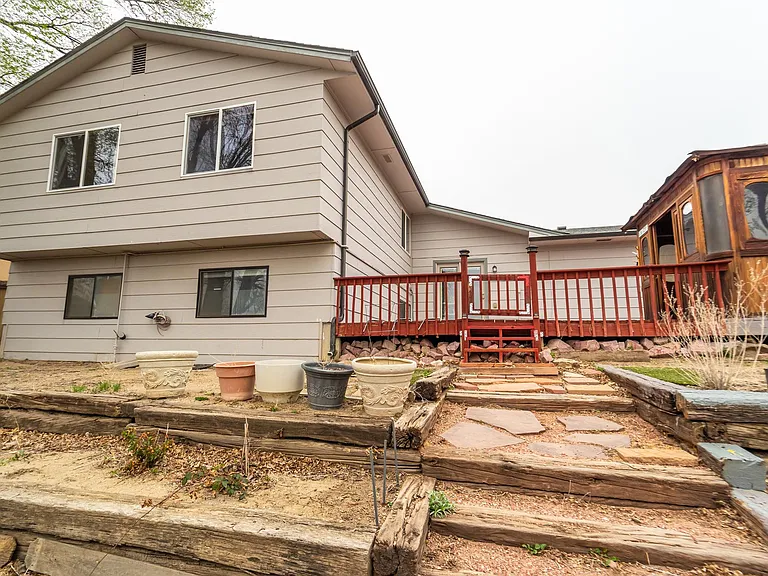 7425 Painted Rock Dr — Photo 53