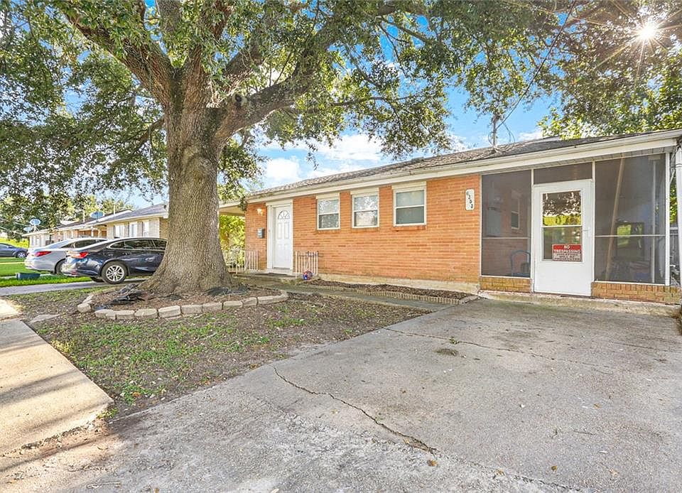 1st image of 6253-55 London Dr