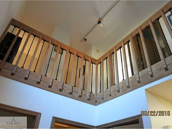 4th image of 5371 Wild Oak Dr